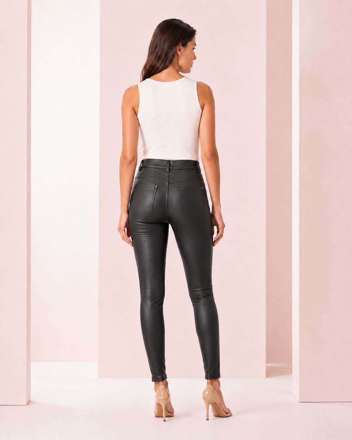 Pantalón Ecocuero Negro Mate