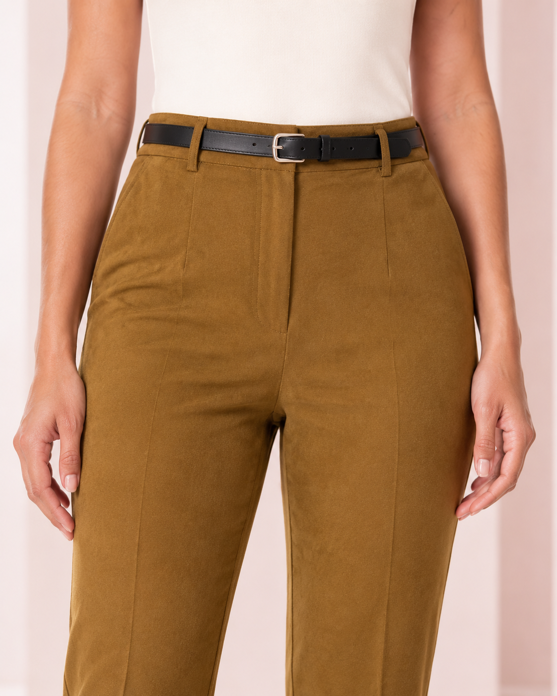 Pantalón Gamuza con Cinturón Café