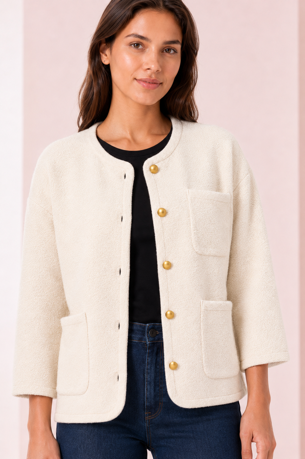 Chaqueta Bouclé Marfil con Botones Dorados